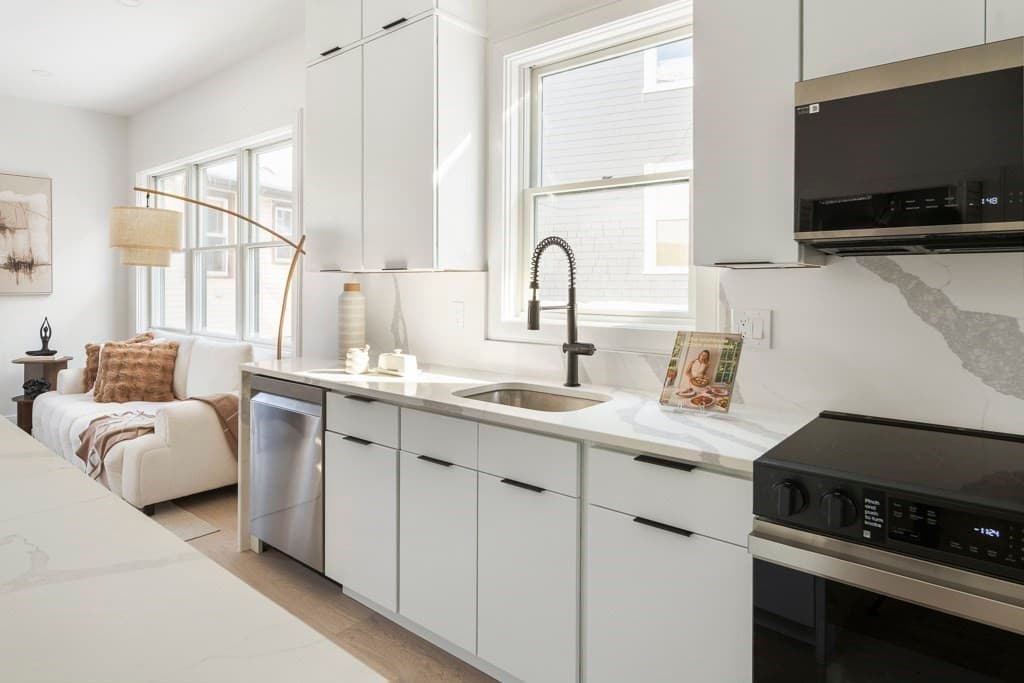 Condominium at 130 Shirley Street # 330, Winthrop MA 02152, Winthrop, photo 4 of 18