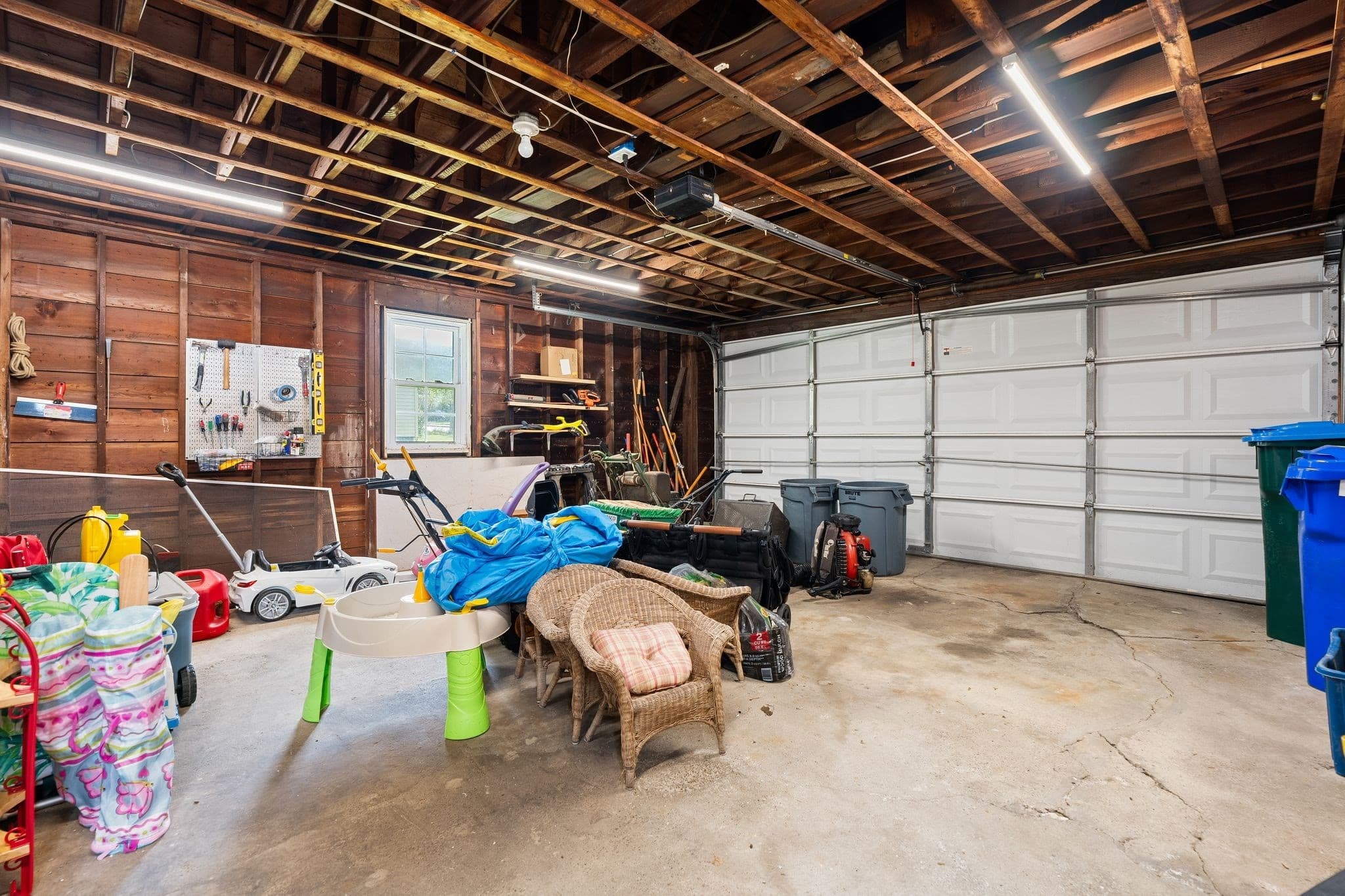 Single Family Residence at 27 Mount Pleasant Ave, Holbrook MA 02343, Holbrook, photo 23 of 31