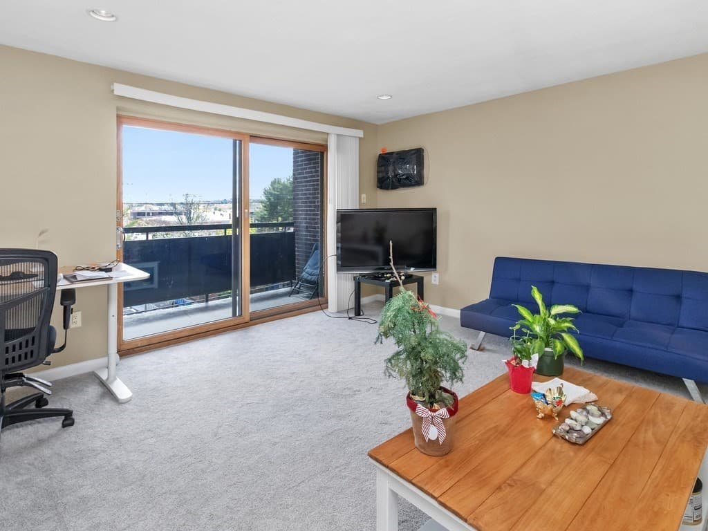 Condominium at 32 Whites Avenue # D45, Watertown MA 02472, Watertown, photo 13 of 29