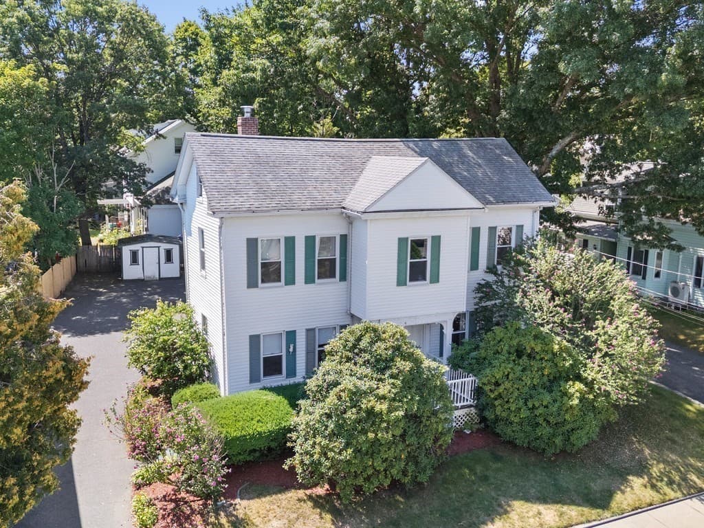 32 Vernon Street, Waltham MA 02453