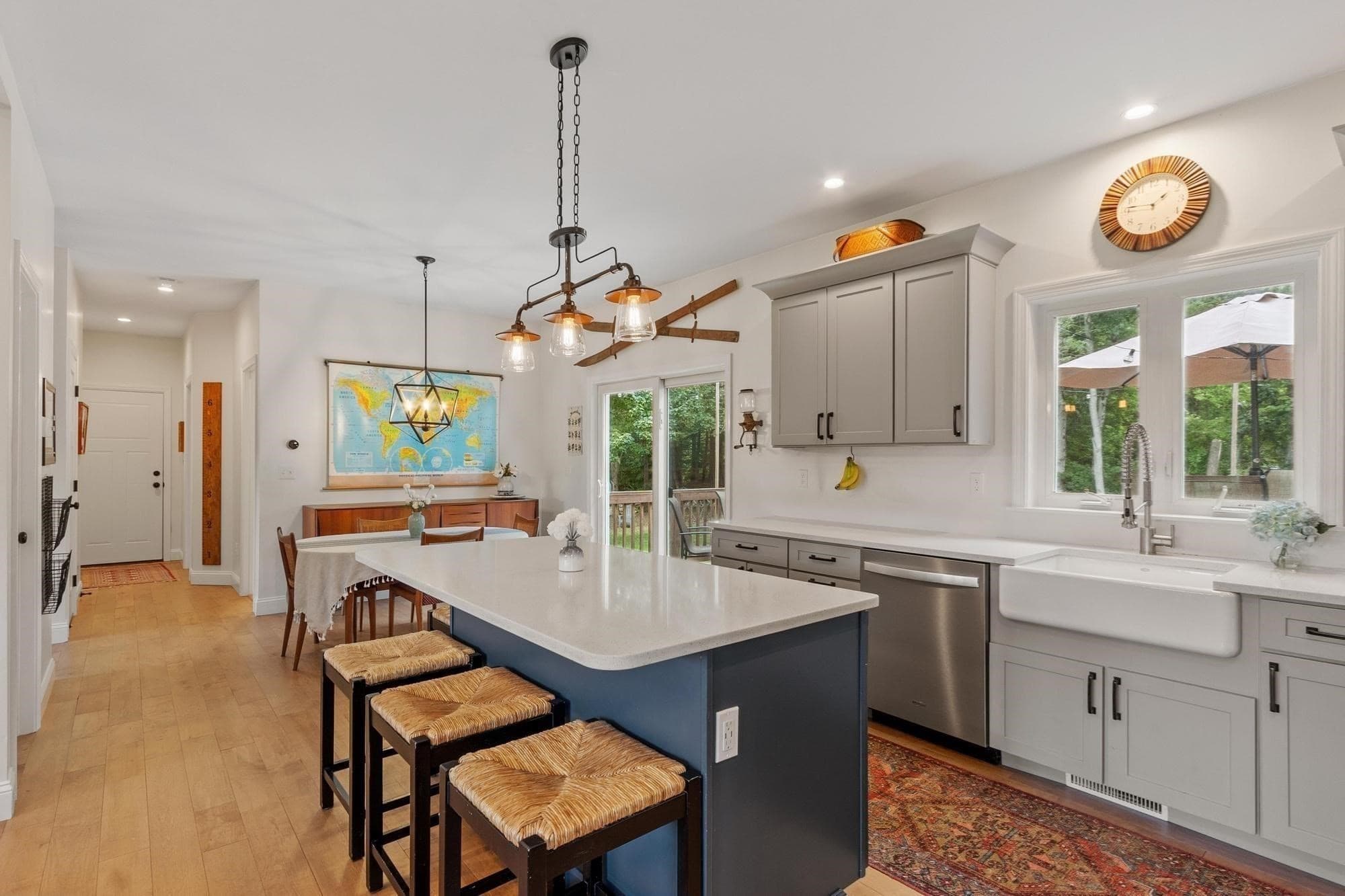 Single Family Residence at 837 New West Townsend Rd, Fitchburg MA 01462, Fitchburg, photo 5 of 42