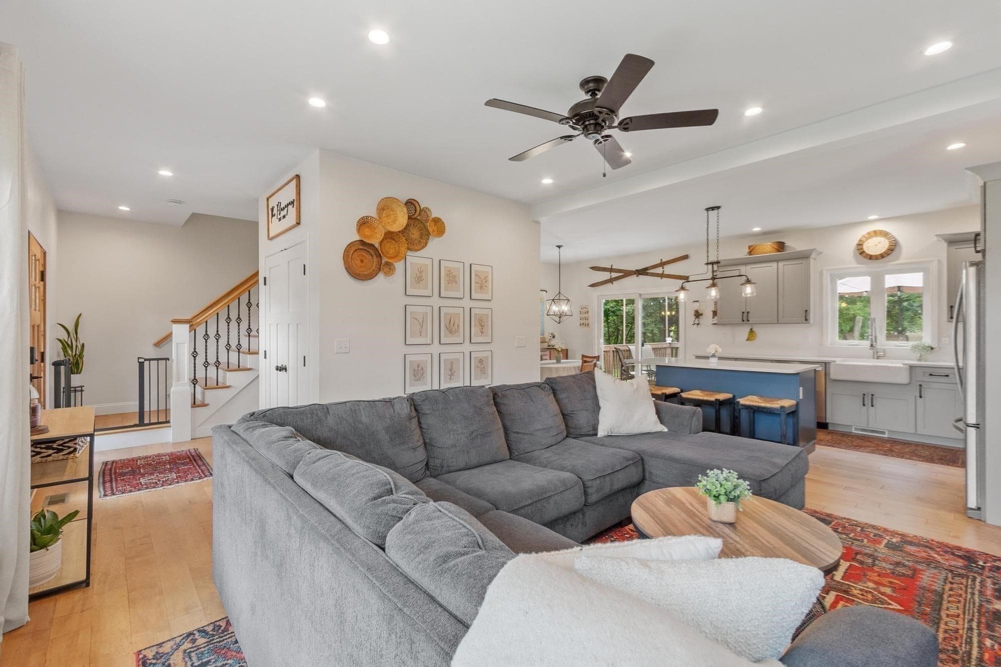 Single Family Residence at 837 New West Townsend Rd, Fitchburg MA 01462, Fitchburg, photo 10 of 42