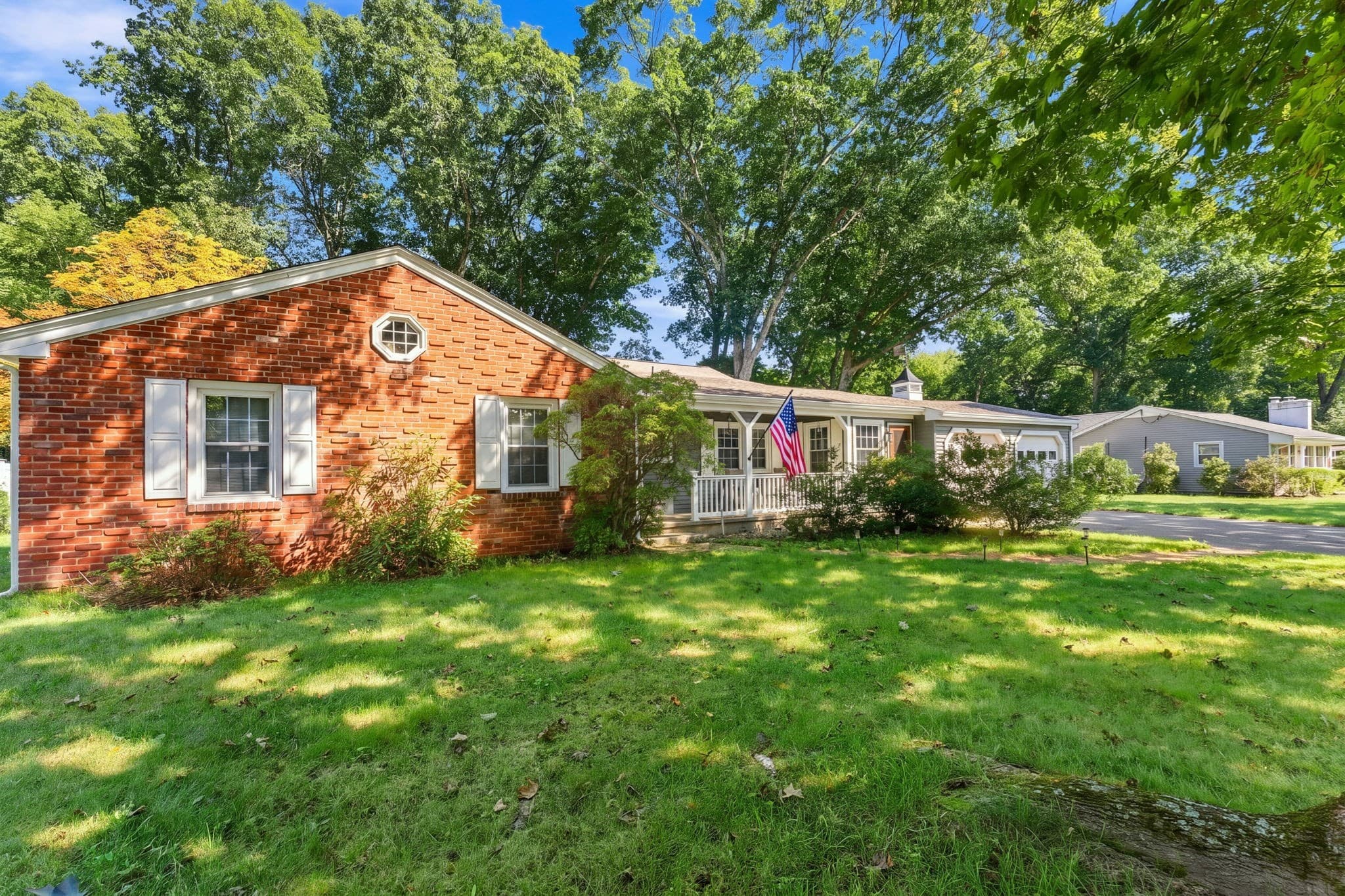 Single Family Residence at 95 Thomas Leighton Blvd, Cumberland RI 02864, Cumberland, photo 2 of 22