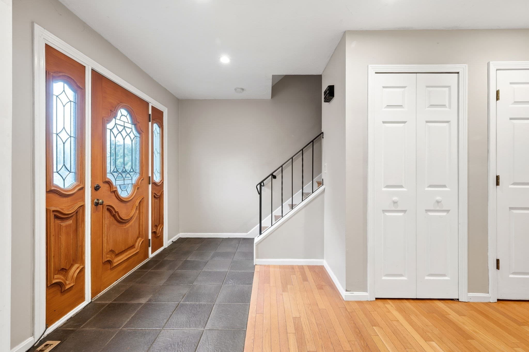Condominium at 470 Adams St # 2, Quincy MA 02169, photo 2 of 23