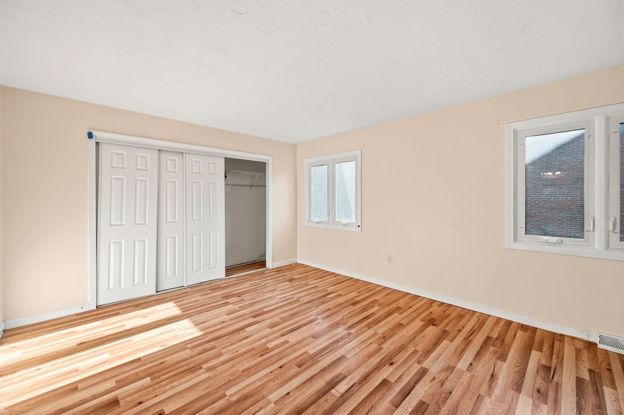 Condominium at 470 Adams St # 2, Quincy MA 02169, photo 12 of 23