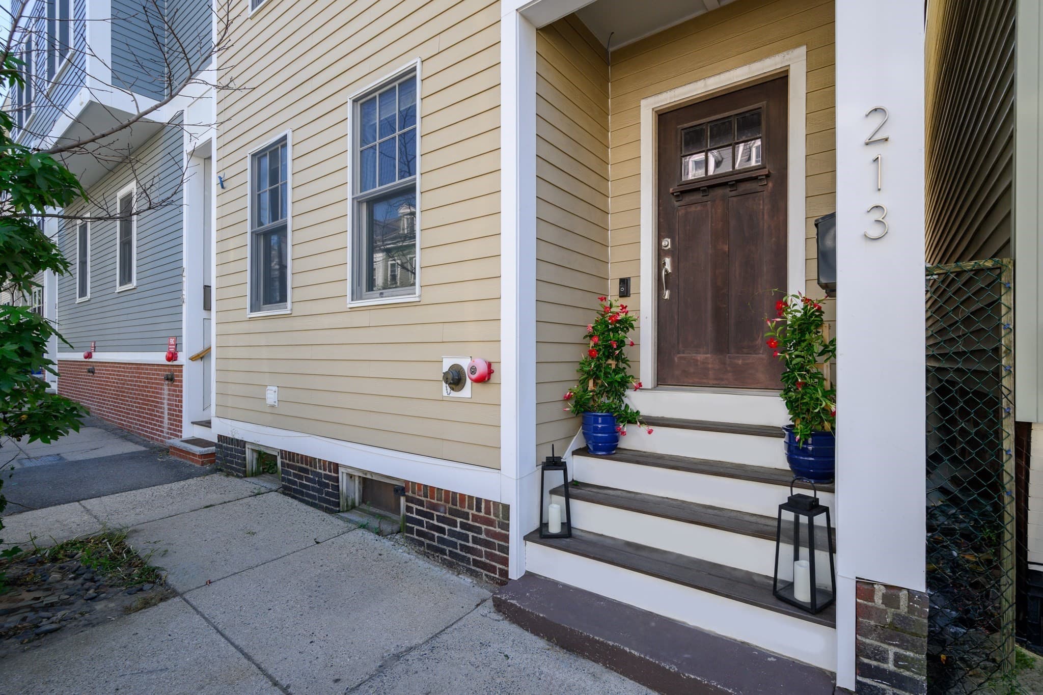 Condominium at 213 W 5th St # 2, Boston MA 02127, Boston, photo 21 of 25