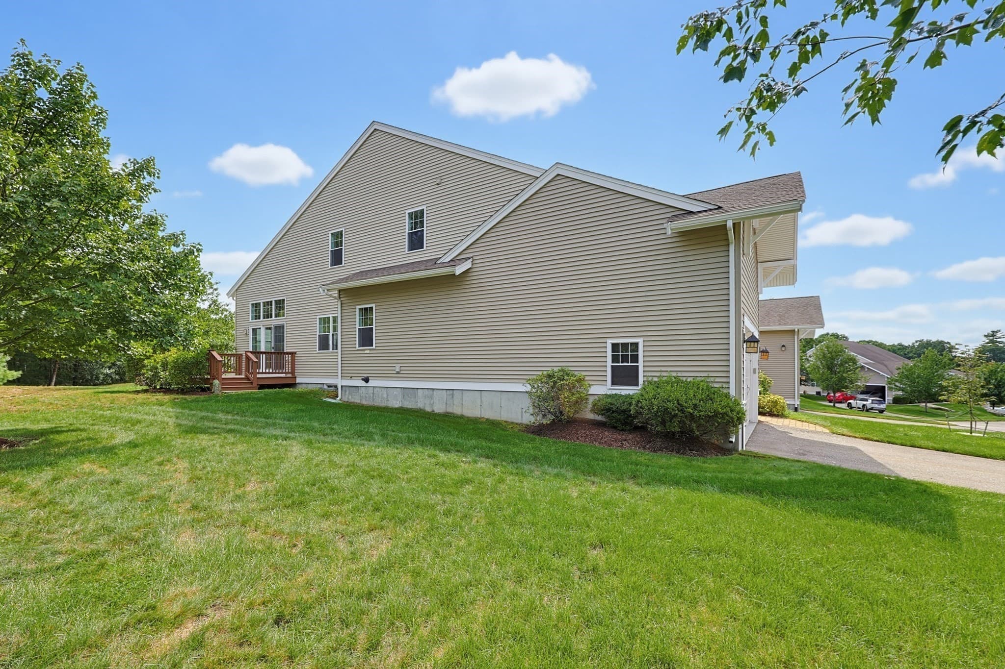 Condominium at 106 Walden Way # 106, Milford MA 01757, photo 2 of 40