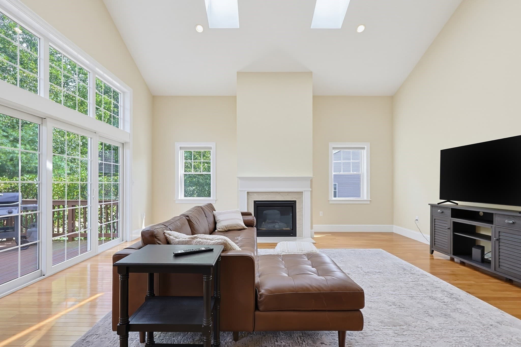 Condominium at 106 Walden Way # 106, Milford MA 01757, photo 17 of 40