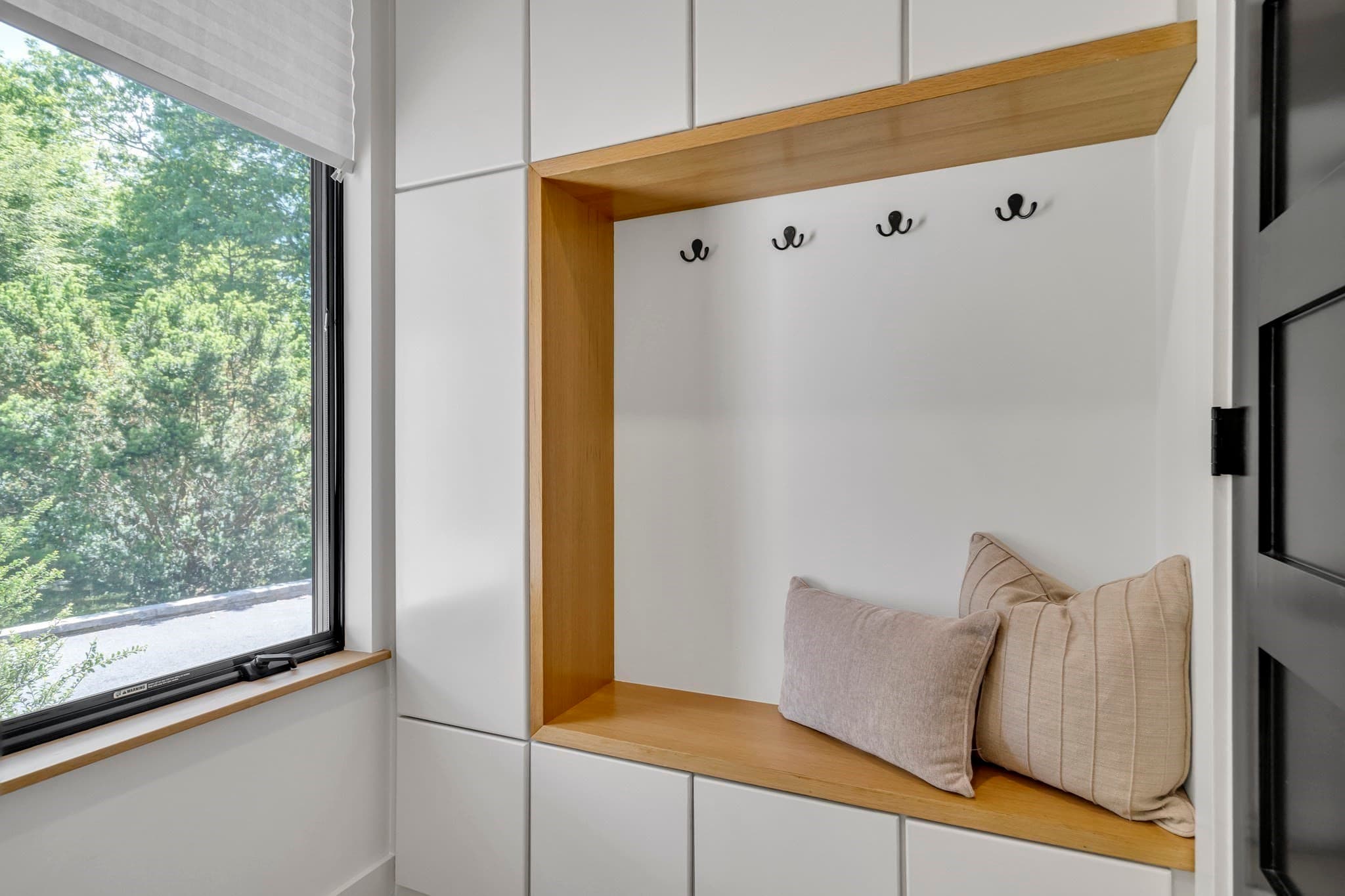 Condominium at 1242 Beacon St # 1242, Newton MA 02468, Newton, photo 23 of 26
