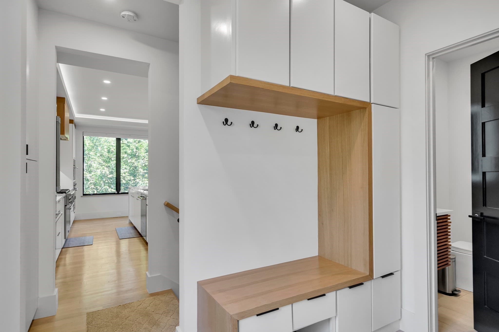Condominium at 1242 Beacon St # 1242, Newton MA 02468, Newton, photo 9 of 26
