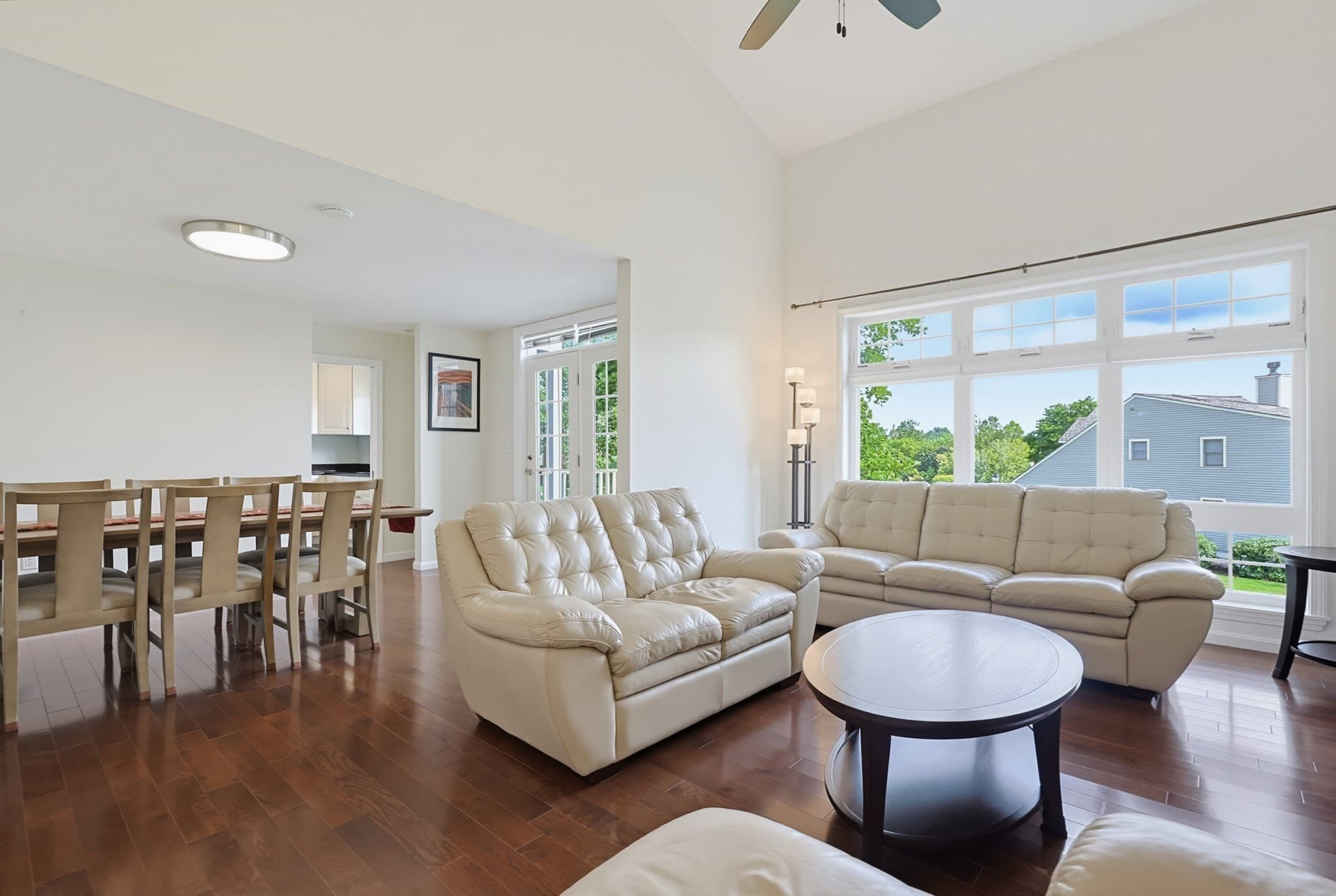 Condominium at 15 Kings Way # 4, Waltham MA 02451, photo 13 of 39