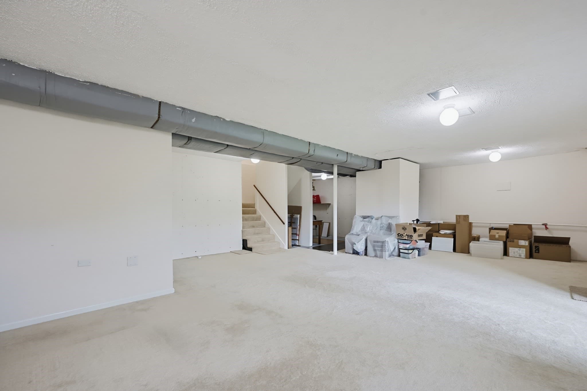 Condominium at 15 Kings Way # 4, Waltham MA 02451, photo 36 of 39