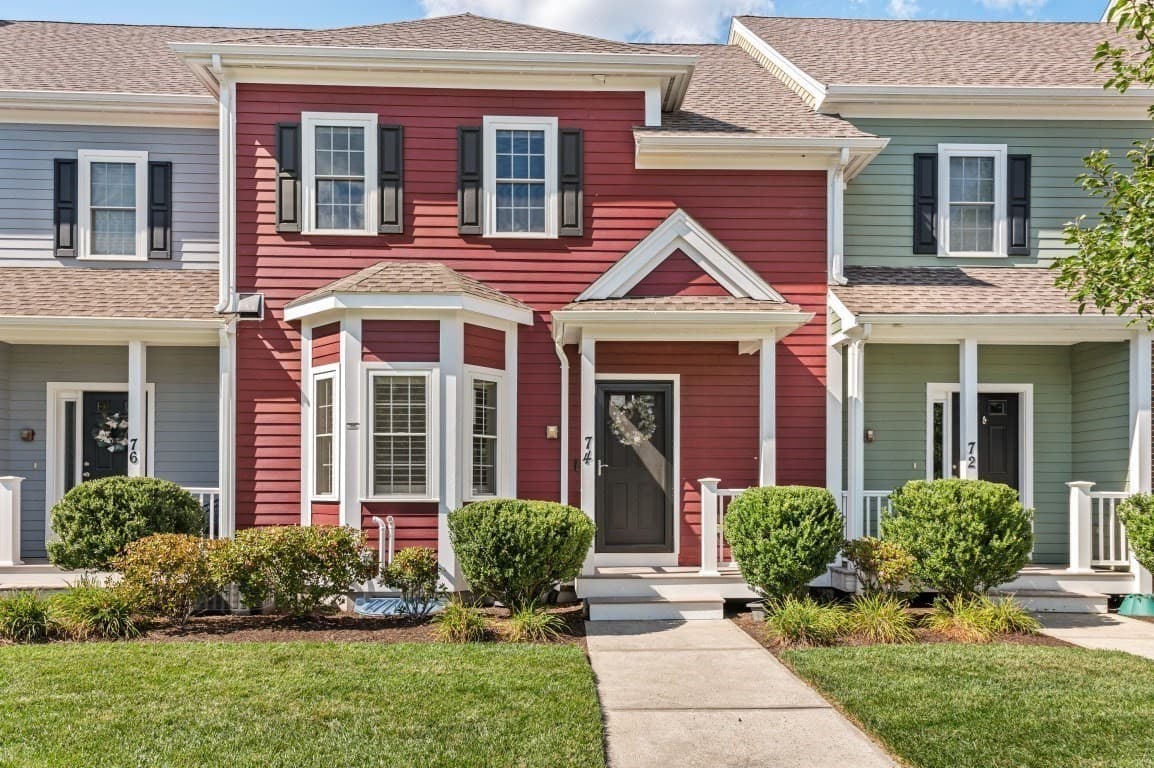 74 Meetinghouse Road # 74, Norfolk MA 02056