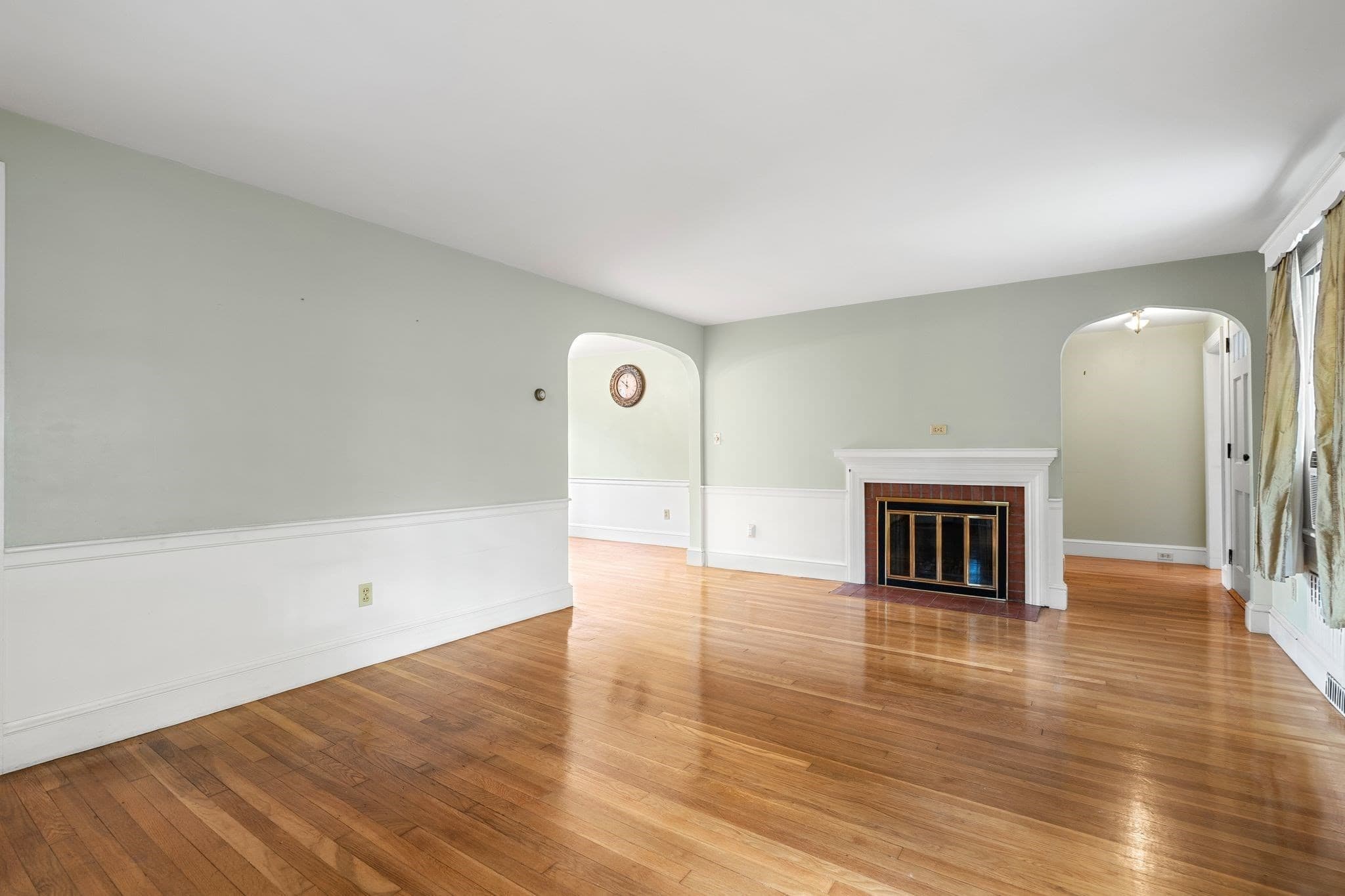 Single Family Residence at 140 Wilson St, Brockton MA 02301, Brockton, photo 10 of 39