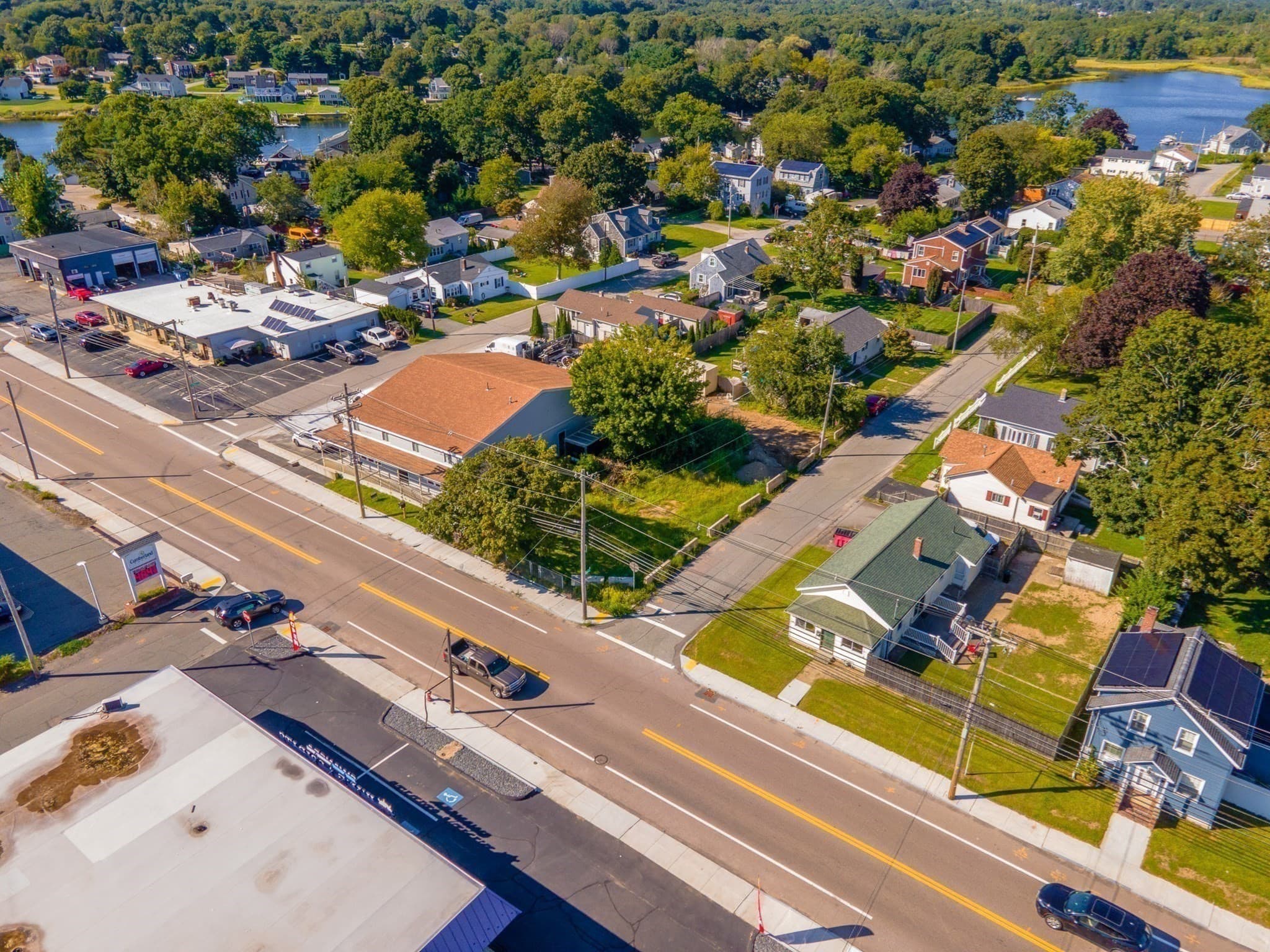 Residential at 509 Wilbur Avenue, Swansea MA 02777, photo 6 of 8