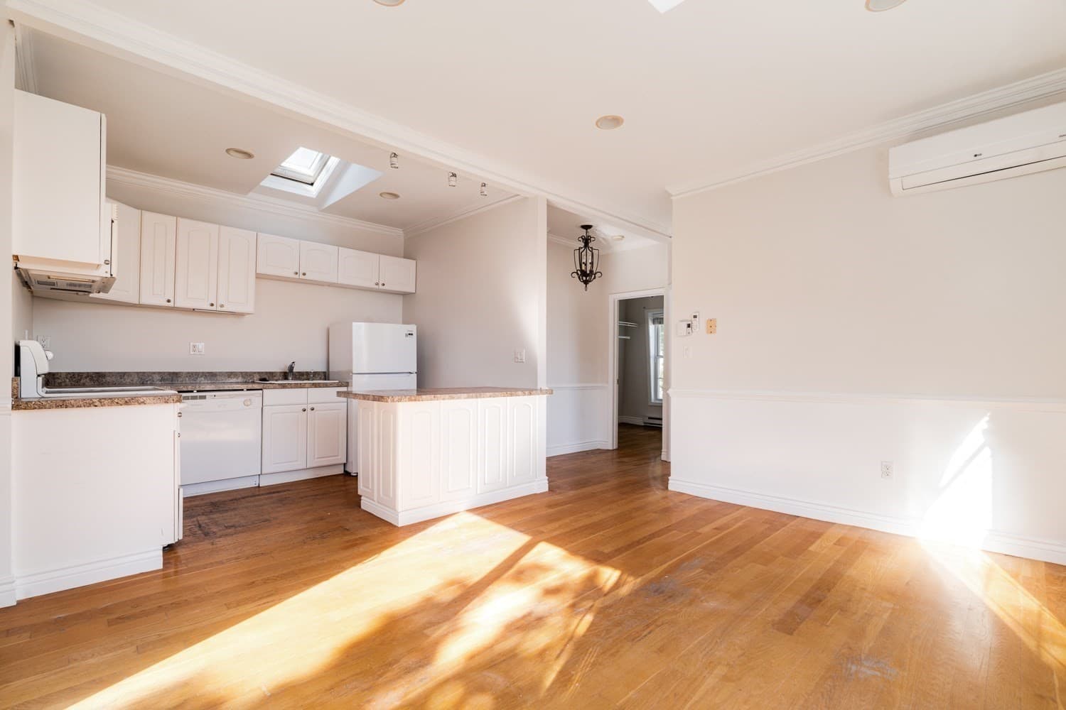 Condominium at 47 Moseley St # 3, Boston MA 02125, Boston, photo 5 of 19