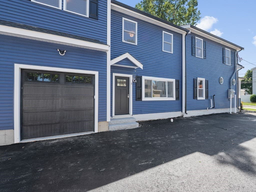 Condominium at 28 Ash Street # 1, Waltham MA 02453, Waltham, photo 2 of 41