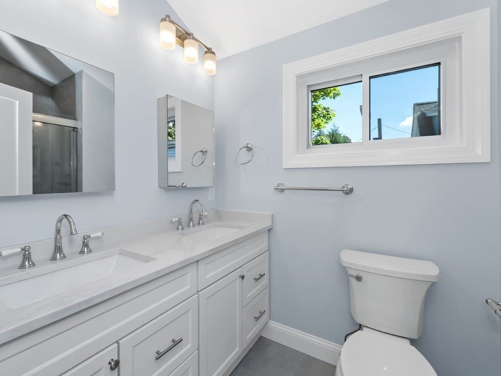 Condominium at 28 Ash Street # 1, Waltham MA 02453, Waltham, photo 32 of 41