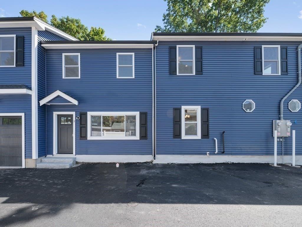 Condominium at 28 Ash Street # 1, Waltham MA 02453, Waltham, photo 34 of 41