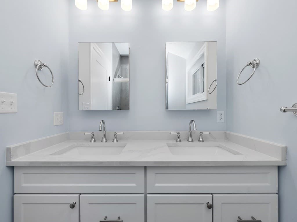 Condominium at 28 Ash Street # 1, Waltham MA 02453, Waltham, photo 31 of 41