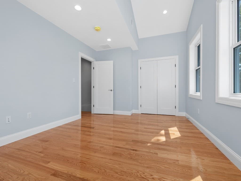 Condominium at 28 Ash Street # 1, Waltham MA 02453, Waltham, photo 21 of 41