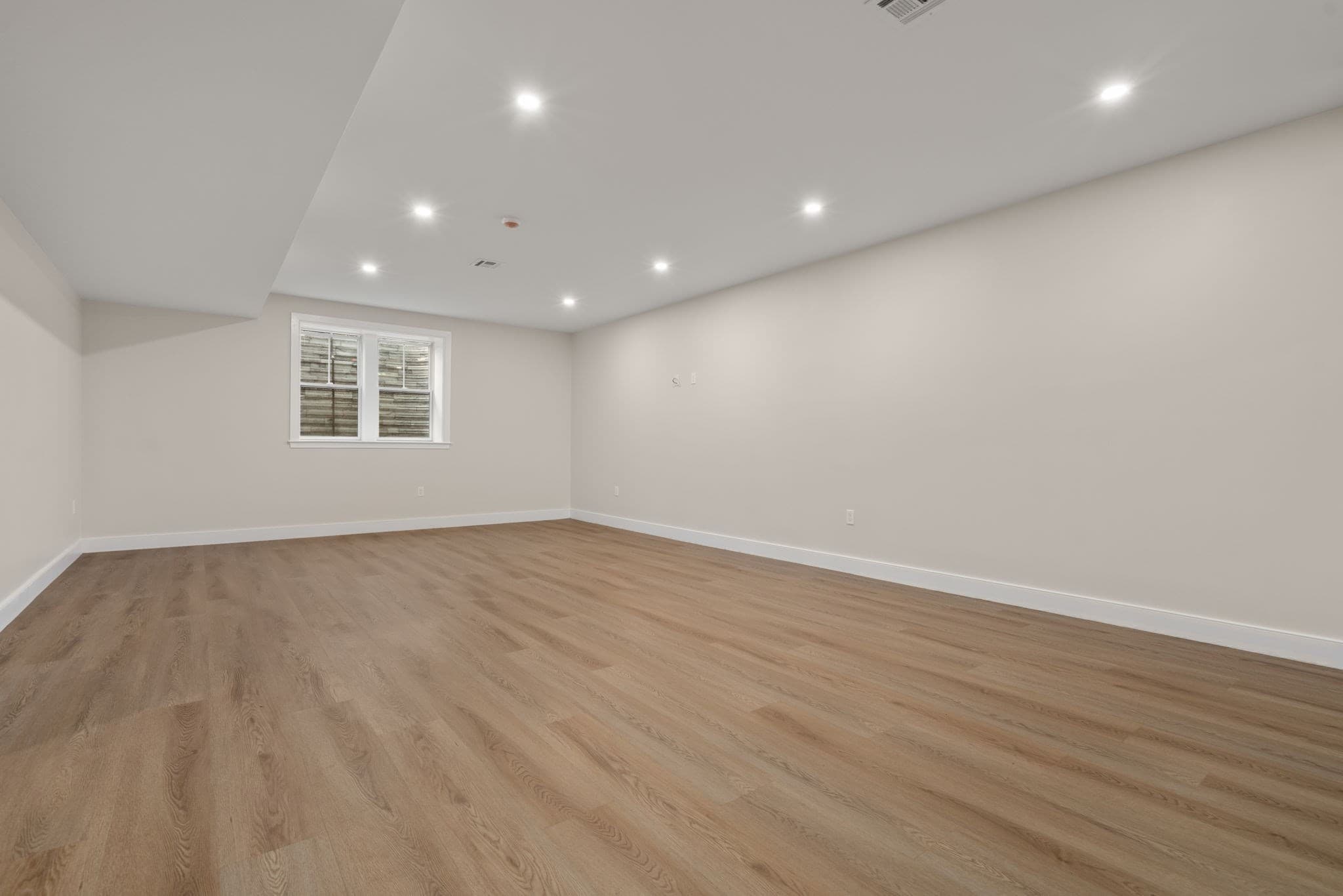 Single Family Residence at 106 Horrigan Drive # 21, Dedham MA 02026, Dedham, photo 23 of 31