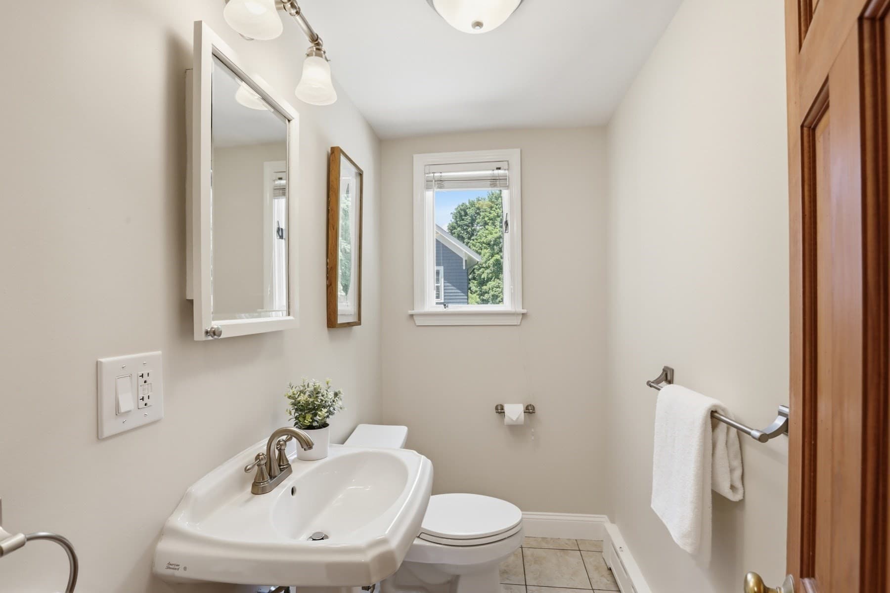 Single Family Residence at 117 Highland, Winchester MA 01890, Winchester, photo 11 of 42