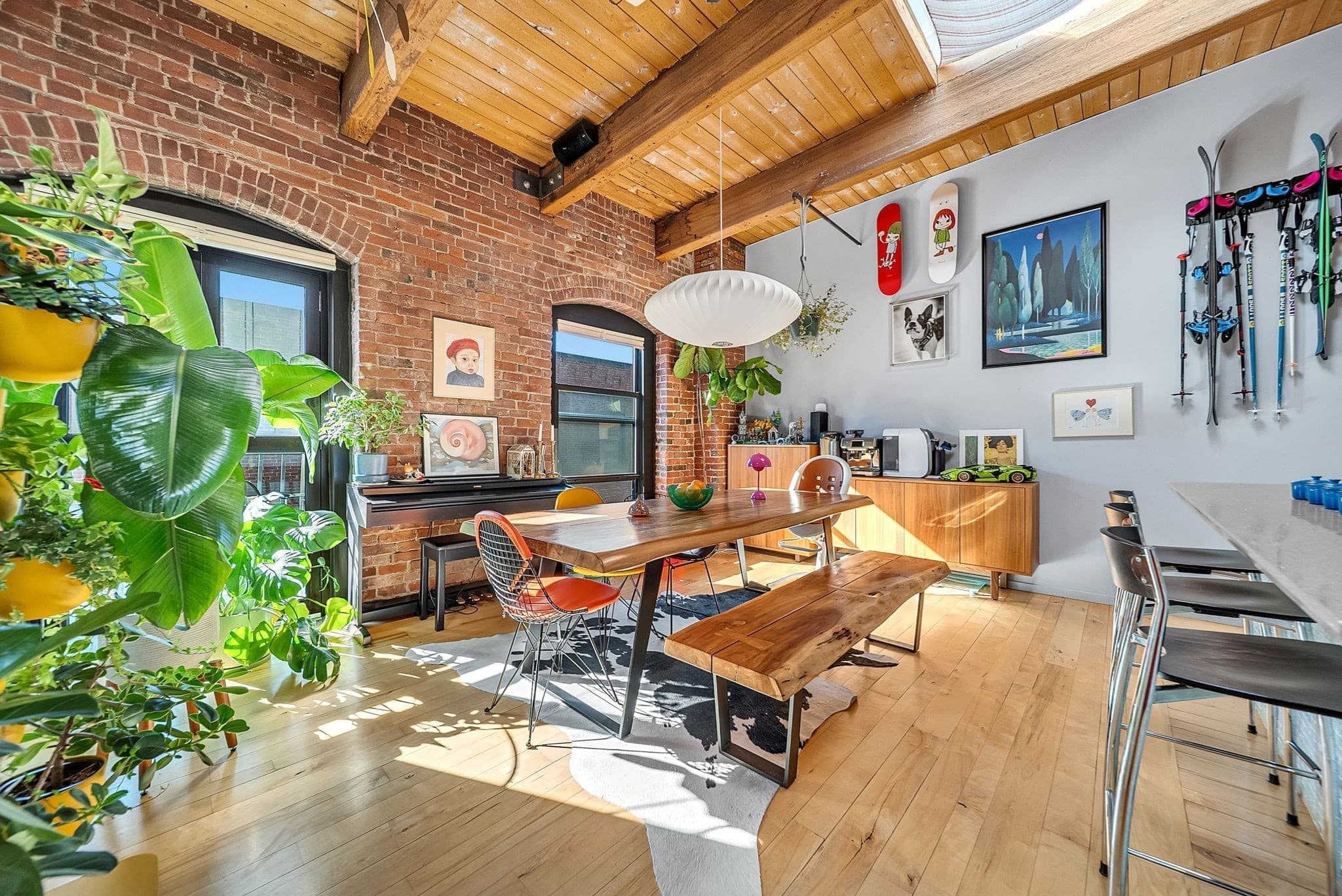 21 Wormwood St # 620, Boston MA 02210