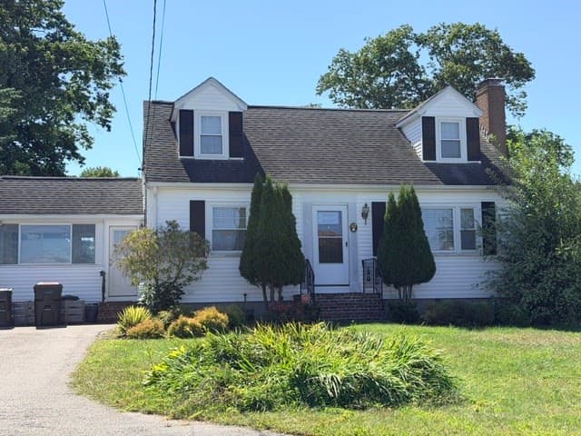 32 Breer Cir, Brockton MA 02301