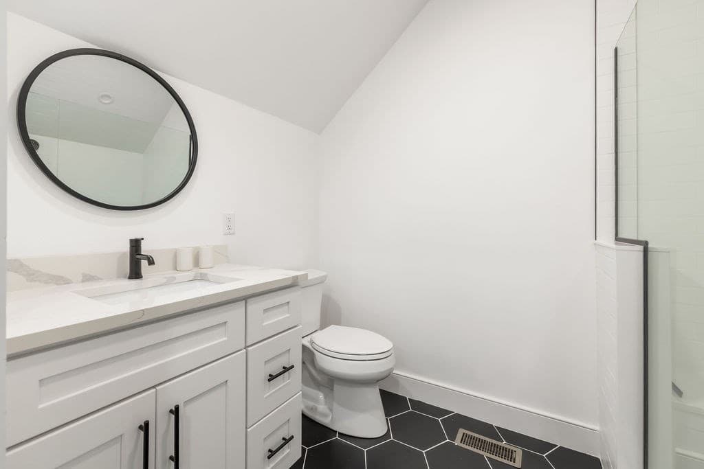 Condominium at 167 Chapel St # 167, Newton MA 02458, photo 18 of 33