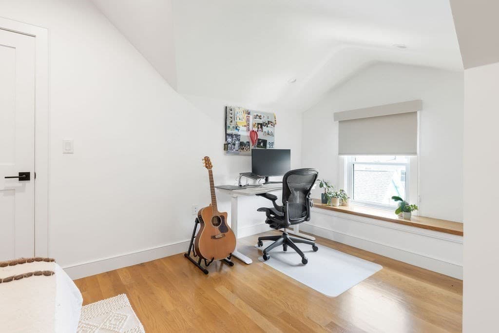 Condominium at 167 Chapel St # 167, Newton MA 02458, photo 15 of 33