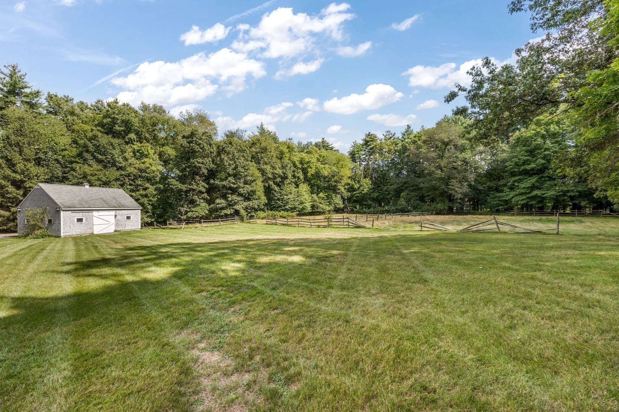 Equestrian at 4 Fraser Ln, Newbury MA 01922, Newbury, photo 7 of 40