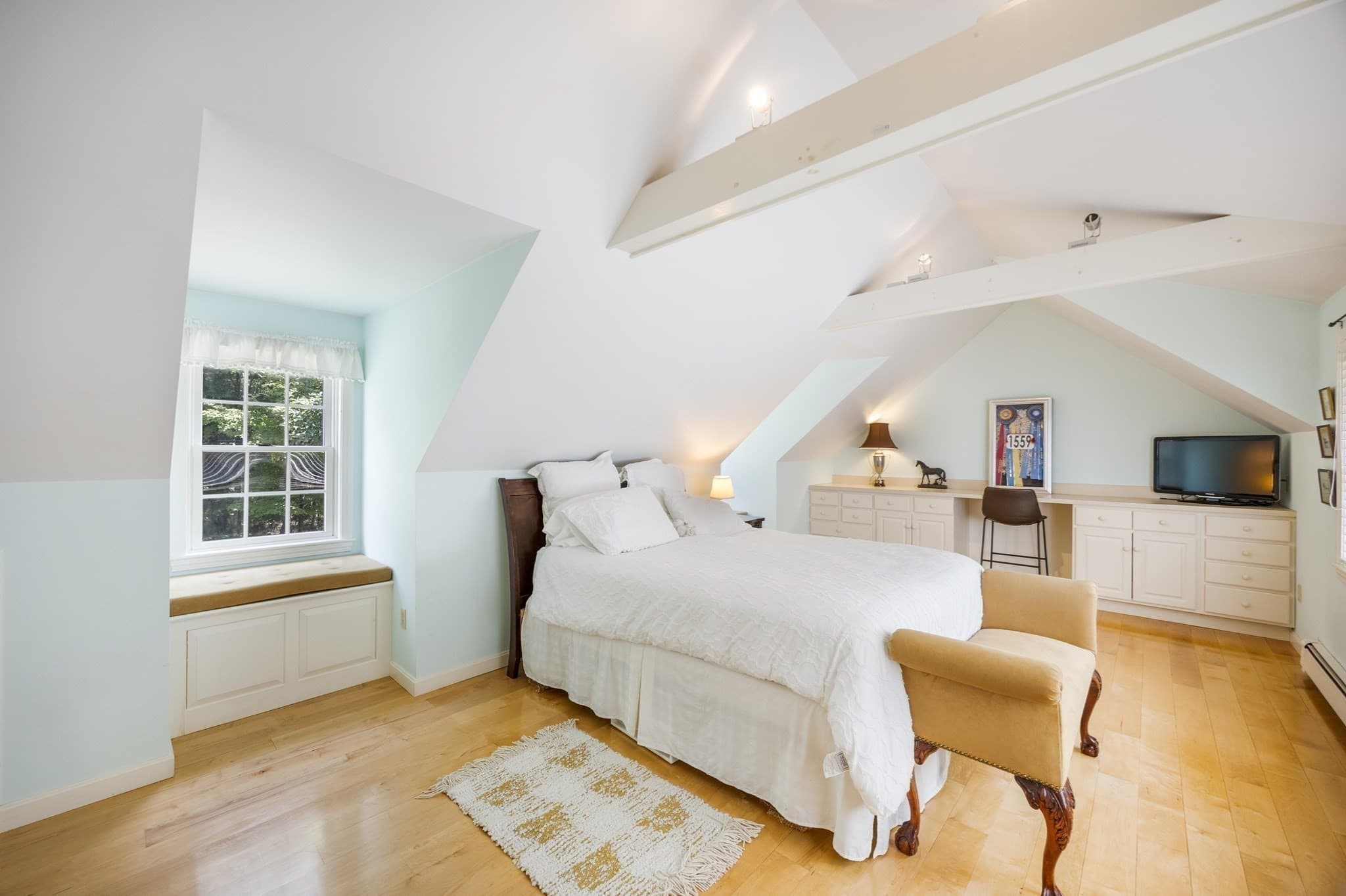 Equestrian at 4 Fraser Ln, Newbury MA 01922, Newbury, photo 34 of 40