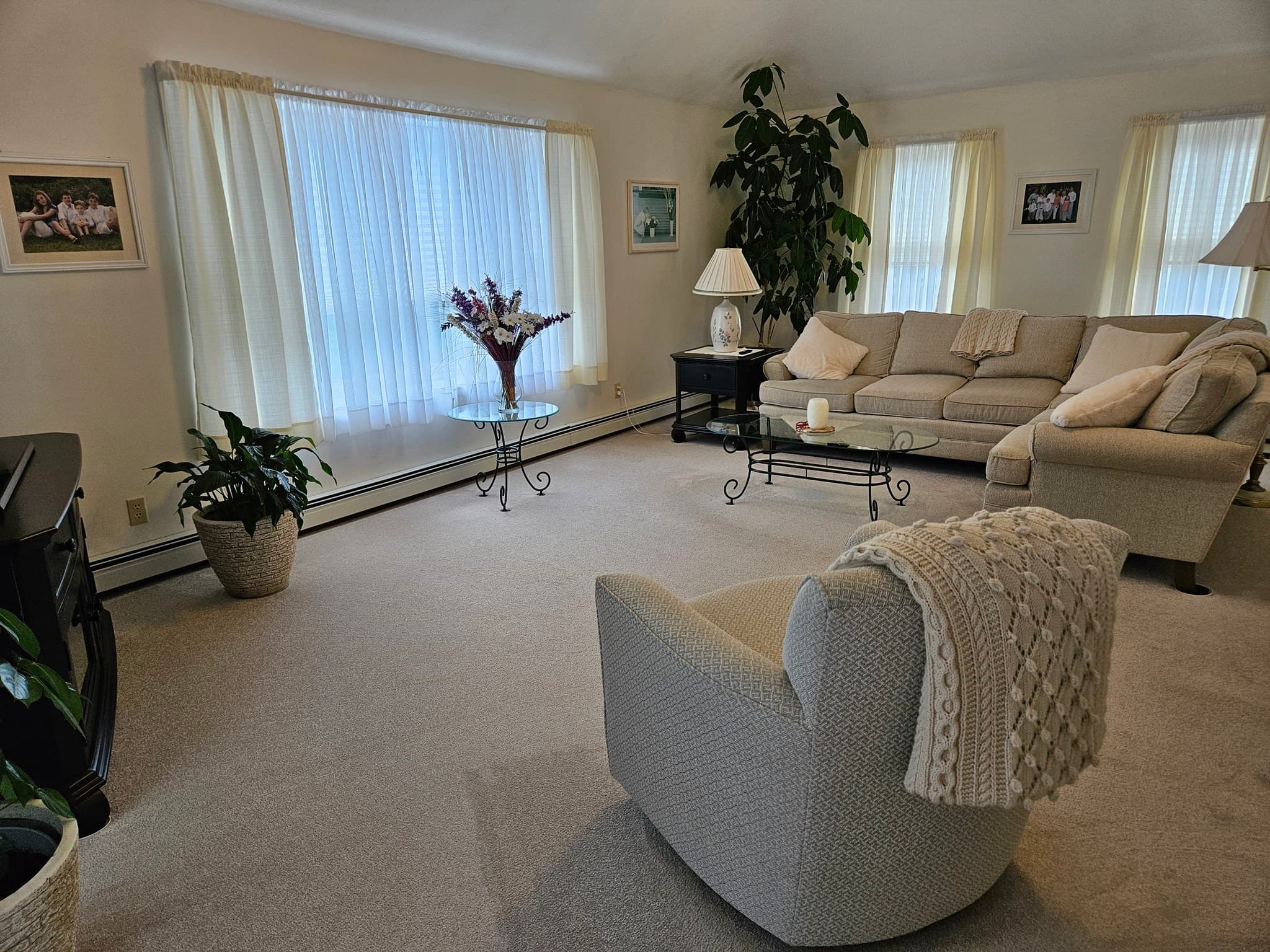 Single Family Residence at 12 Jason Dr, Lincoln RI 02865, Lincoln, photo 5 of 37