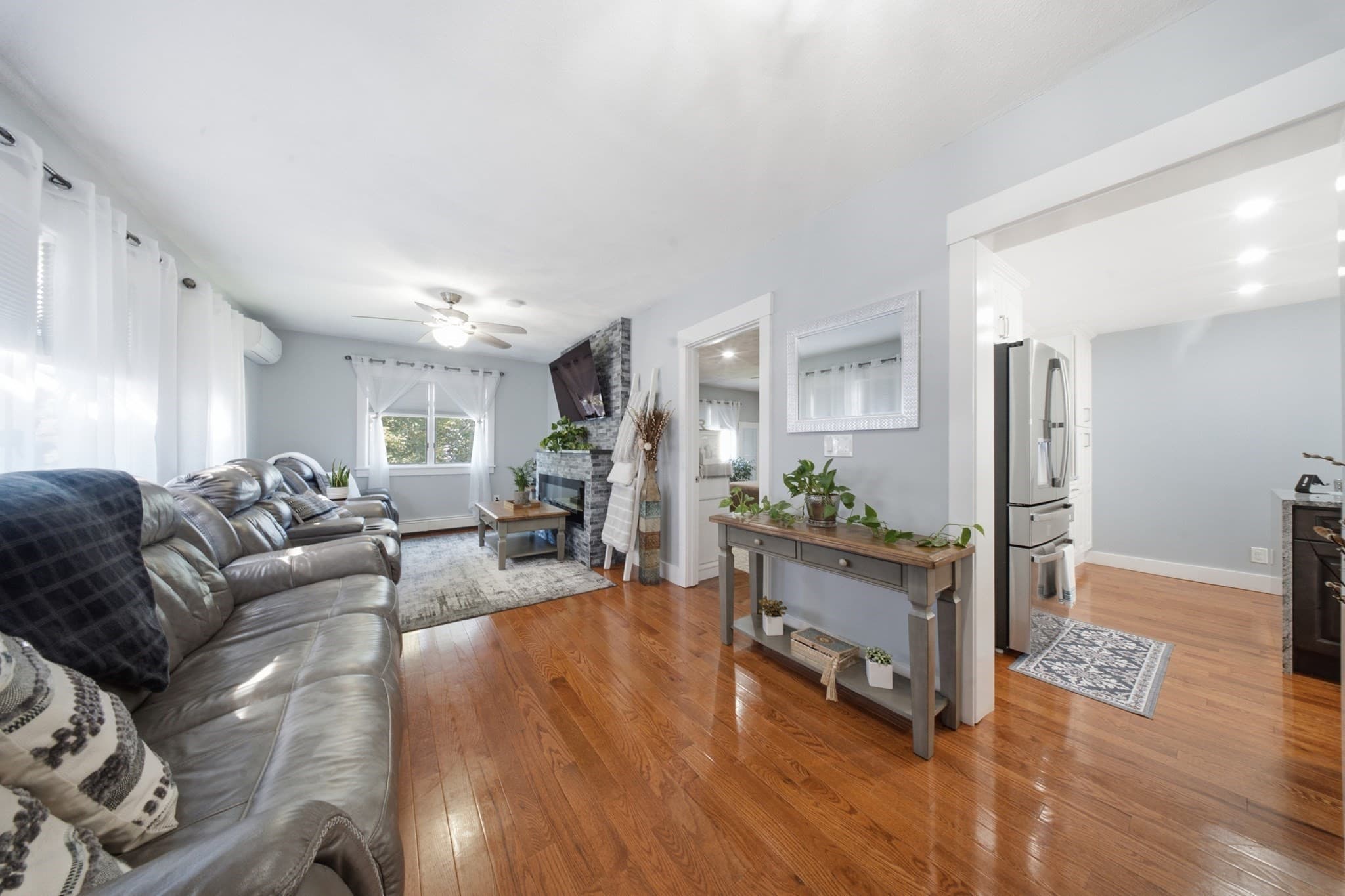 Single Family Residence at 26 Acacia St, Gloucester MA 01930, Gloucester, photo 11 of 41