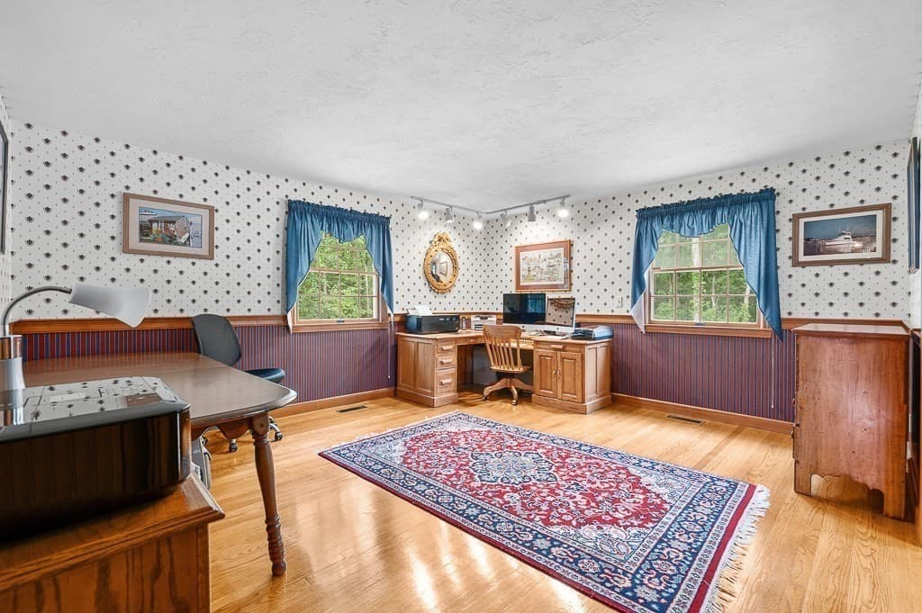 Single Family Residence at 400 Boston Road, Sutton MA 01590, Sutton, photo 28 of 42