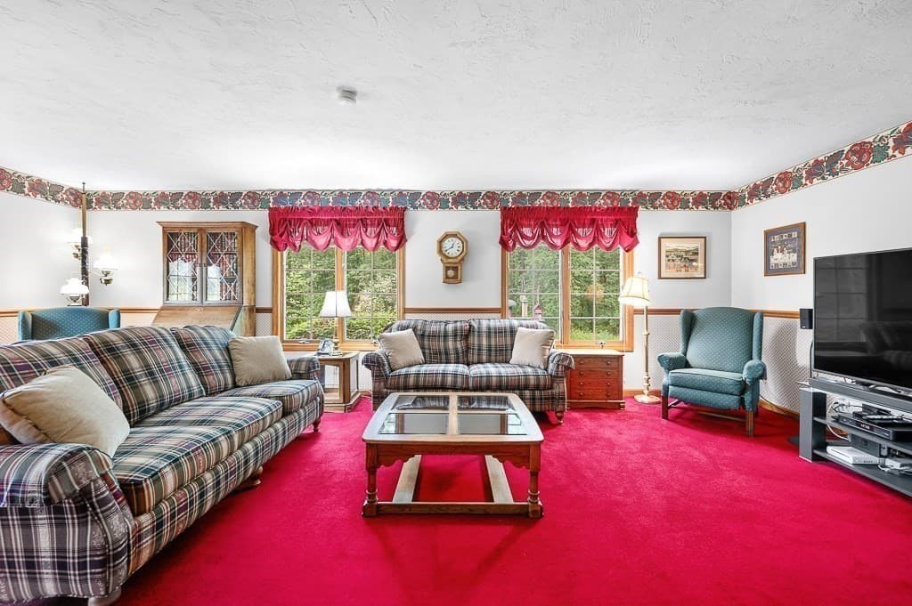 Single Family Residence at 400 Boston Road, Sutton MA 01590, Sutton, photo 24 of 42