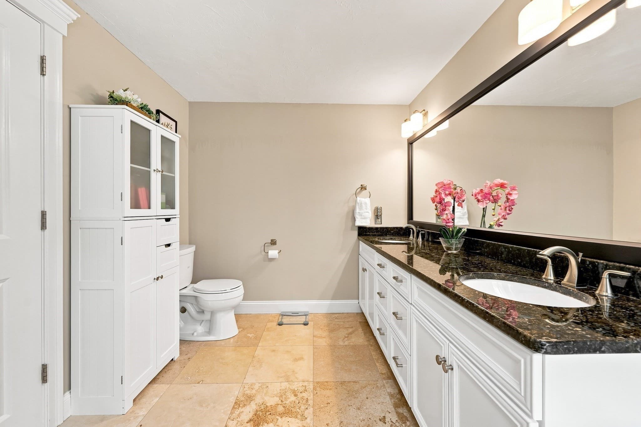 Condominium at 7 Stephen Lane Drive # 7, Bedford MA 01730, Bedford, photo 27 of 42