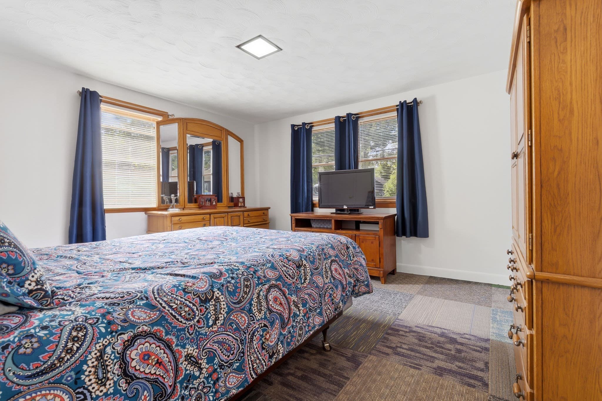 Single Family Residence at 11 Grover St, Beverly MA 01915, Beverly, photo 17 of 36