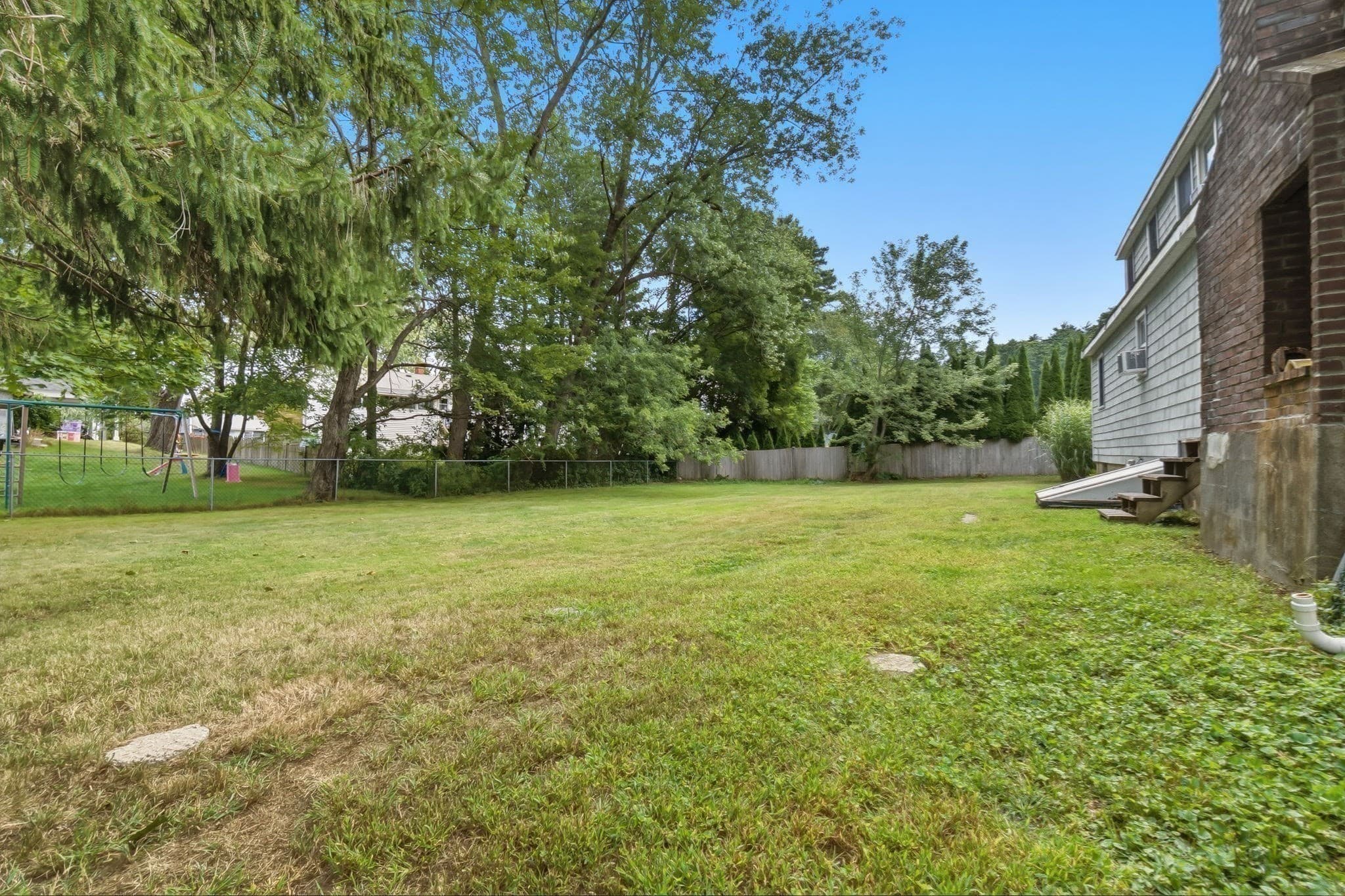 Single Family Residence at 11 Grover St, Beverly MA 01915, Beverly, photo 33 of 36