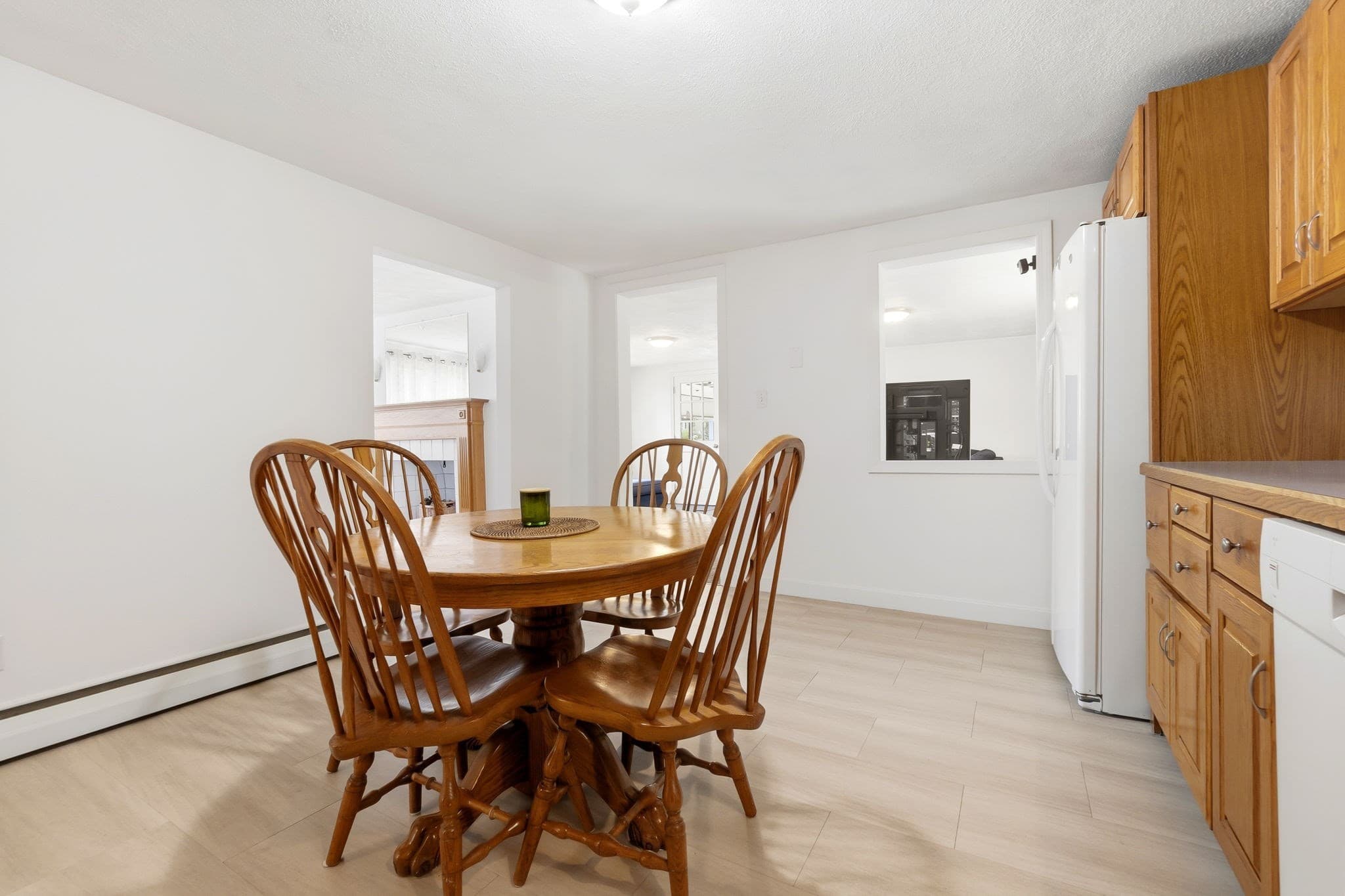 Single Family Residence at 11 Grover St, Beverly MA 01915, Beverly, photo 11 of 36