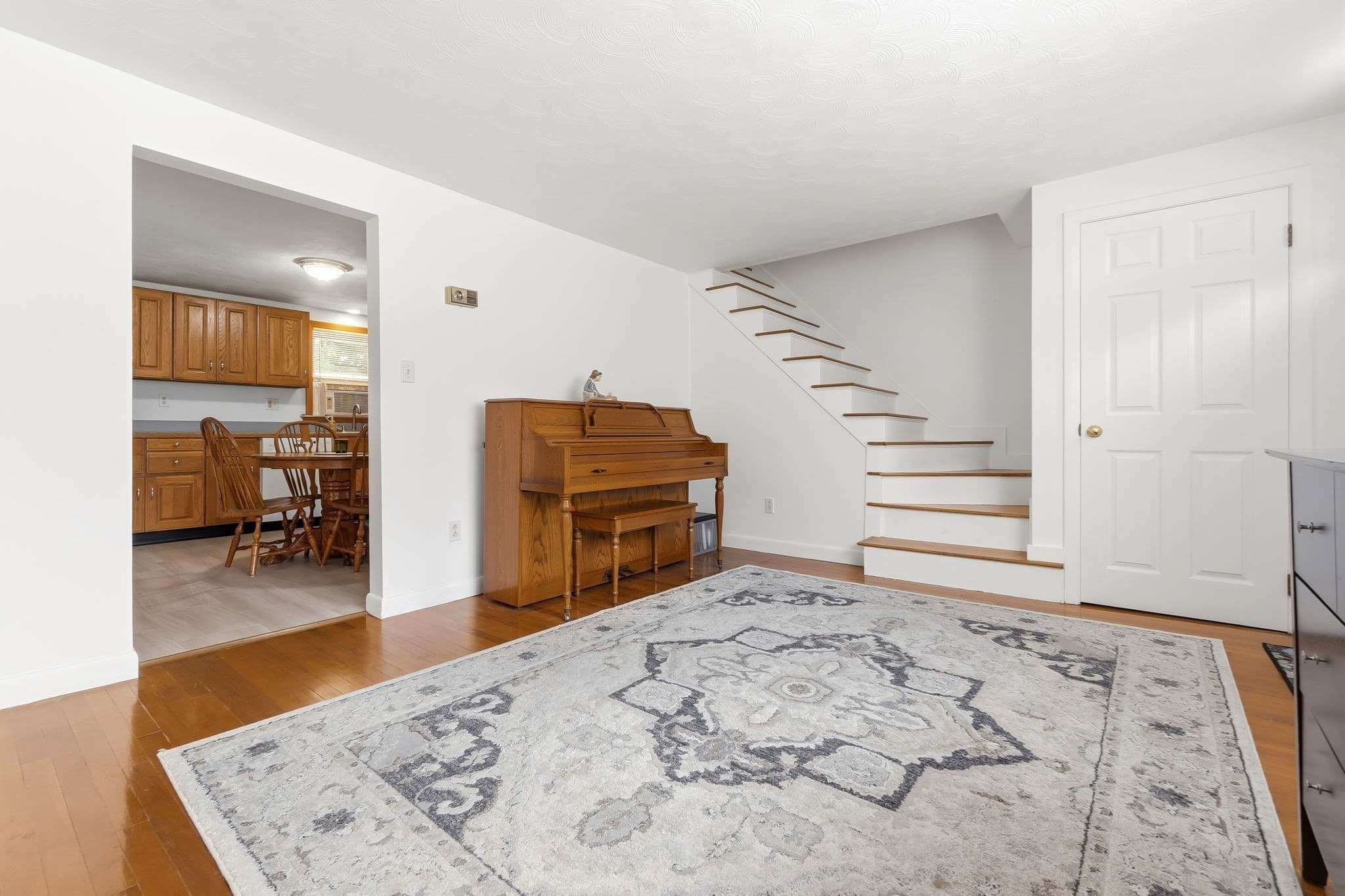 Single Family Residence at 11 Grover St, Beverly MA 01915, Beverly, photo 19 of 36