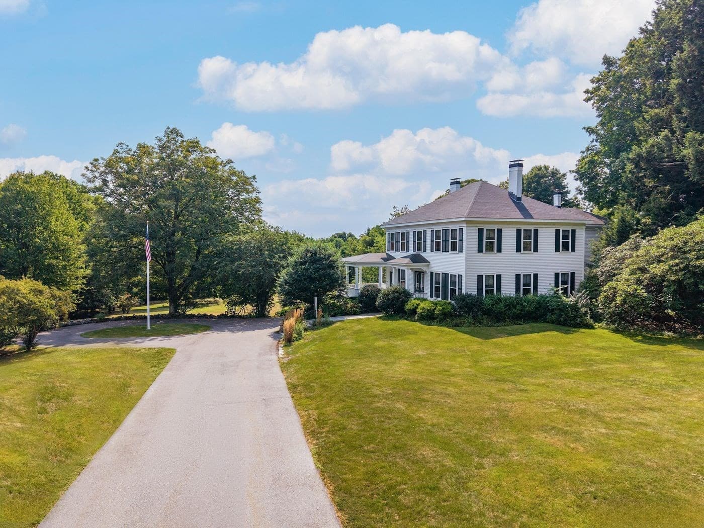 Single Family Residence at 272 Fox Hill St, Westwood MA 02090, Westwood, photo 2 of 22