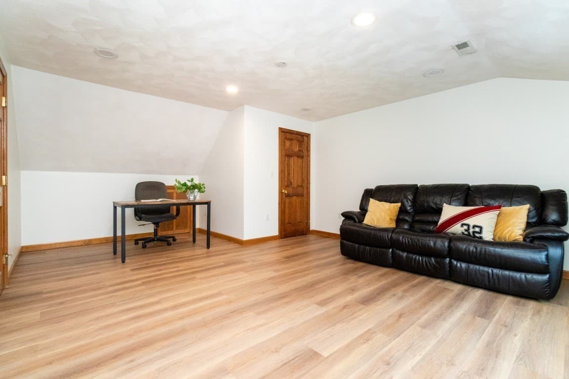 Single Family Residence at 2 Mccarthy Dr, Burlington MA 01803, Burlington, photo 36 of 42