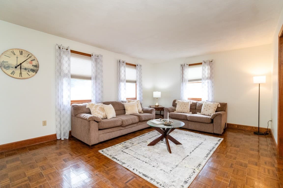 Single Family Residence at 2 Mccarthy Dr, Burlington MA 01803, Burlington, photo 9 of 42
