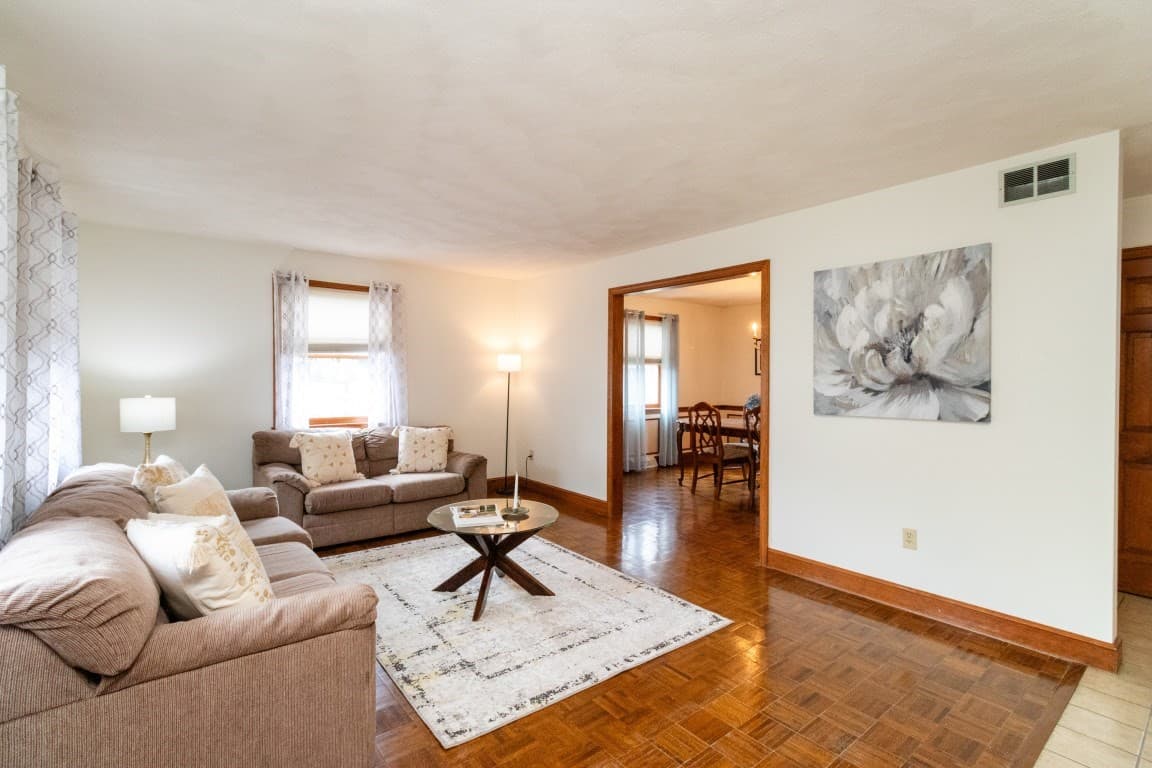 Single Family Residence at 2 Mccarthy Dr, Burlington MA 01803, Burlington, photo 10 of 42