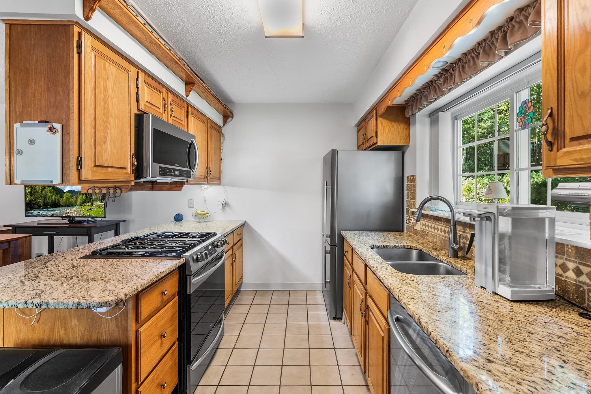 Condominium at 6 Treasure Way # 6, Ashland MA 01721, Ashland, photo 6 of 40