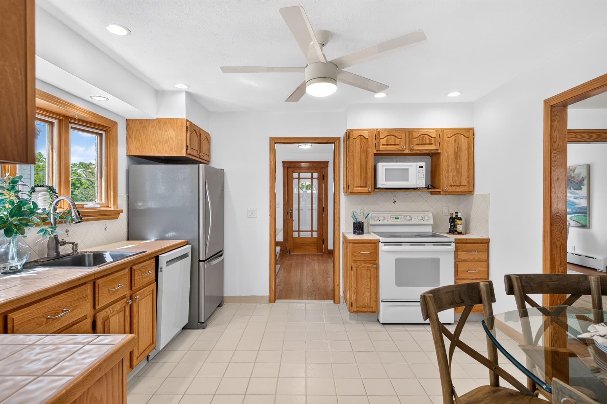 Single Family Residence at 33 Underwood St, Belmont MA 02478, Belmont, photo 16 of 26