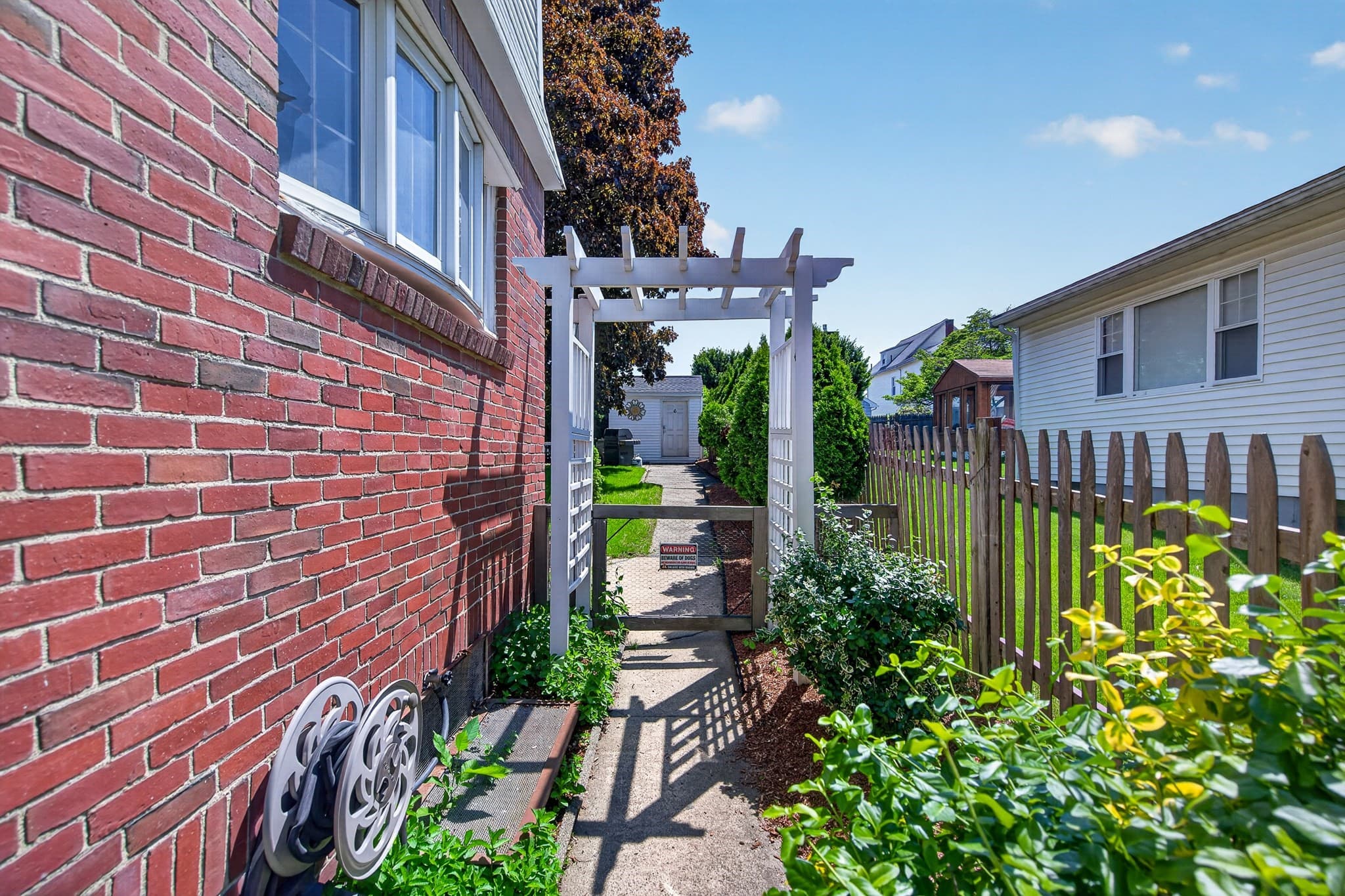 Single Family Residence at 33 Underwood St, Belmont MA 02478, Belmont, photo 11 of 26