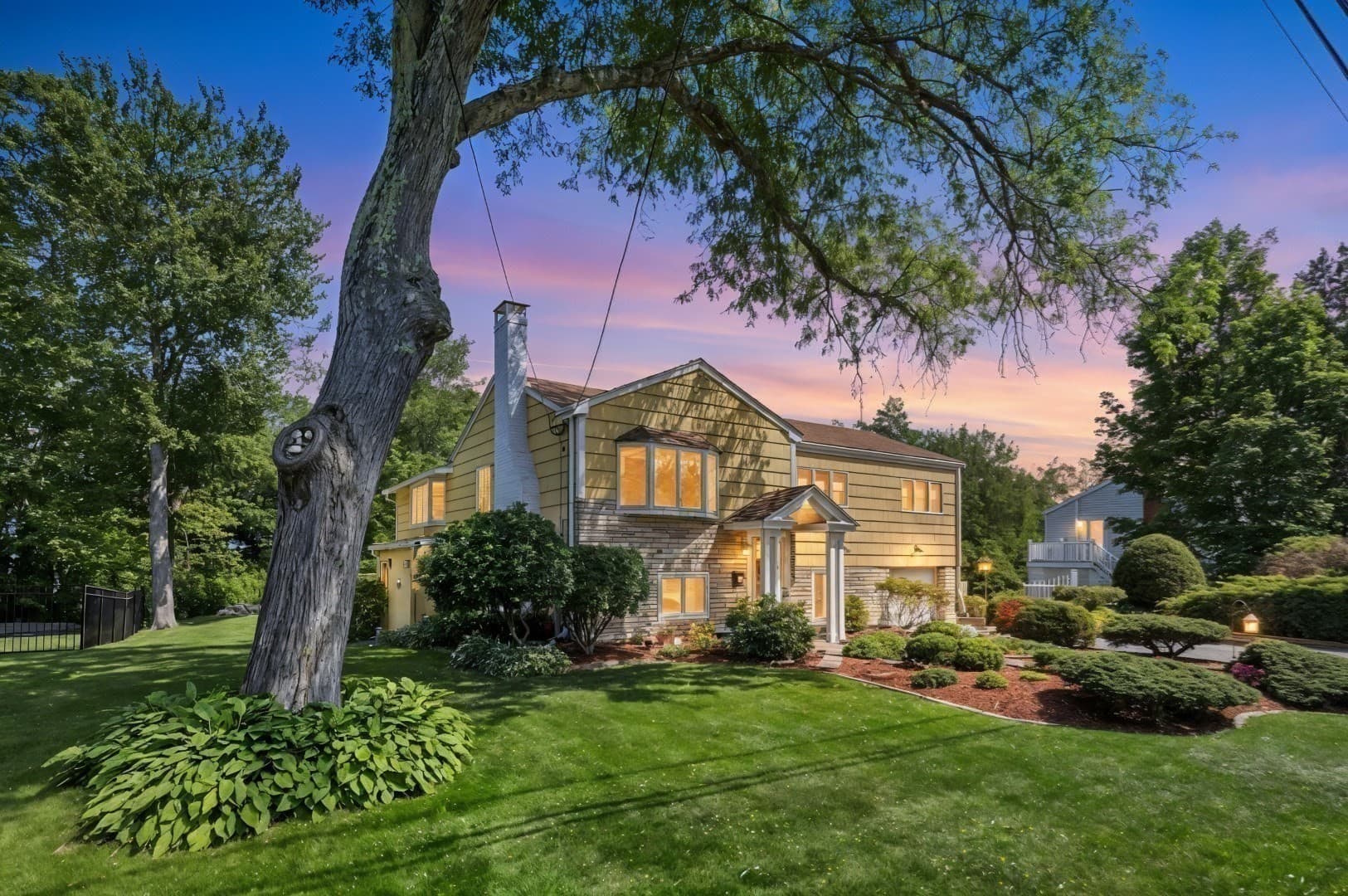 Single Family Residence at 12 Carpenter Road, Lynnfield MA 01940, Lynnfield, photo 6 of 40